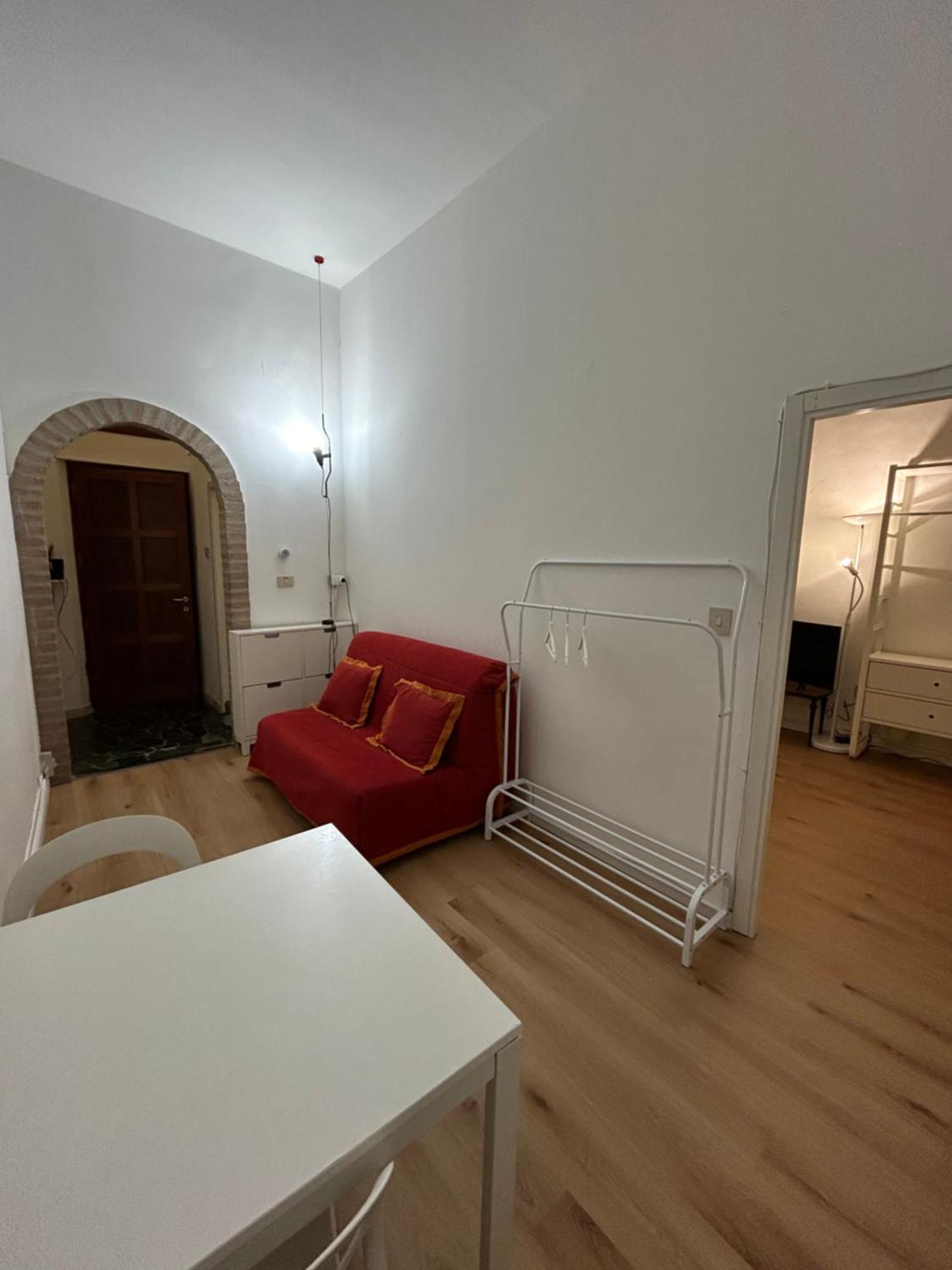 Ripa Grande Apartment แฟร์รารา ภายนอก รูปภาพ